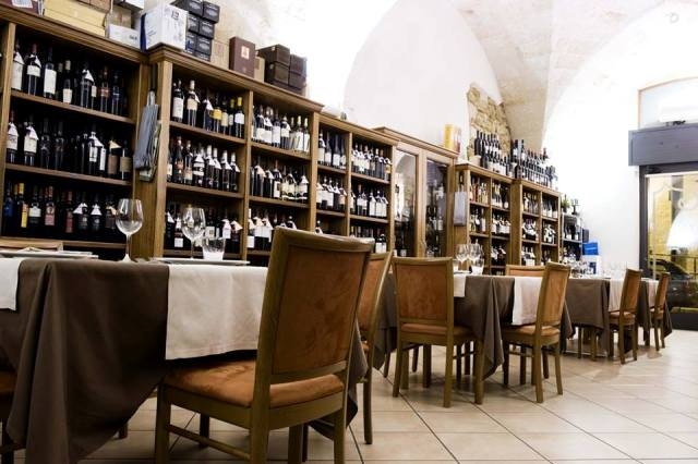 penny, enoteca, wine bar, vino, brindisi