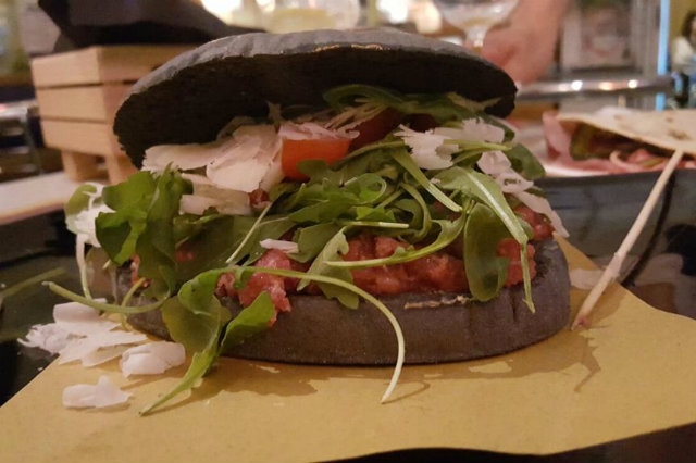 black burger veneto