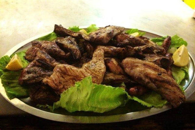 dove mangiare la migliore carne alla griglia
https://www.facebook.com/stalingradobirreria/photos/a.375870965876098.1073741829.344734425656419/661420373987821/?type=3&src=https%3a%2f%2fscontent.xx.fbcdn.net%2fhphotos-xap1%2fv%2ft1.0-9%2f10612653_661420373987821_3685038052491718870_n.jpg%3foh%3d2d383a66b0046f925c77424df5f29c1f%26oe%3d56b4ef34&size=800%2c600&fbid=661420373987821