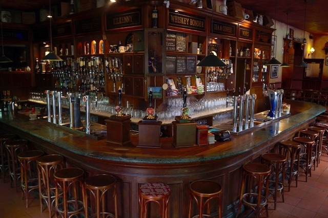 irish pub irlandesi firenze
la guerrina the green store
https://www.facebook.com/la.guerrina/photos/a.1419099711673685.1073741826.1419099665007023/1805712566345729/?type=1&theater