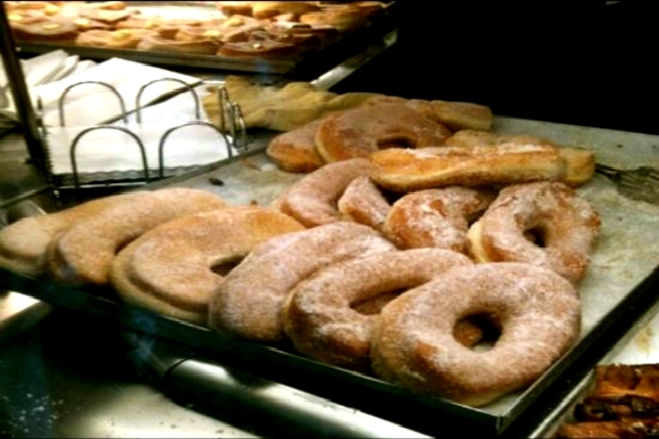 pasticceria linari testaccio ciambelle fritte cornetti bombe pizzette cappuccino migliori 10 bar colazione roma