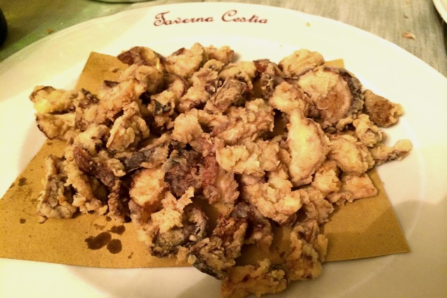 taverna cestia piramide testaccio trattorie storiche di roma cinquanta anni anniversario apertura fritto misto
