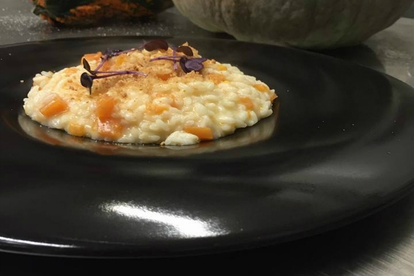 le tre zucche osteria bistrot portuense cucina tradizionale romanesca cantina zucca cena fuori al portuense roma