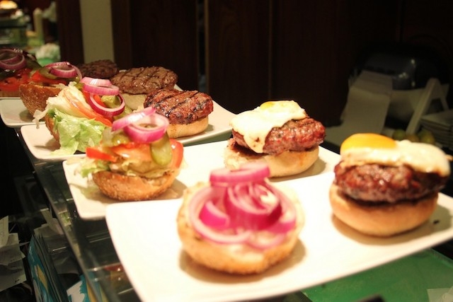 denzel milano hamburger pastrami