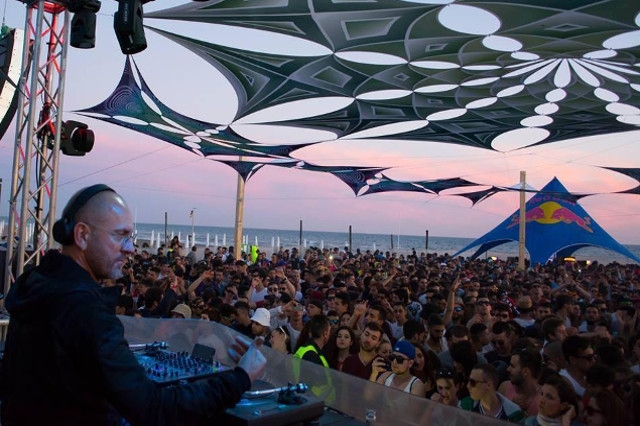 riva beach club fregene