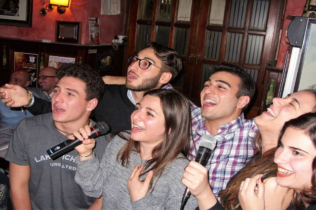 karaoke a roma locali migliori jamboree pub parioli quartiere coppedè giovedì pub serata movida canto