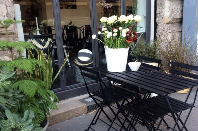 bere e comprare fiori a milano