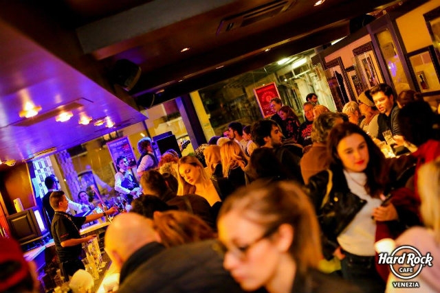 hard rock cafe capodanno