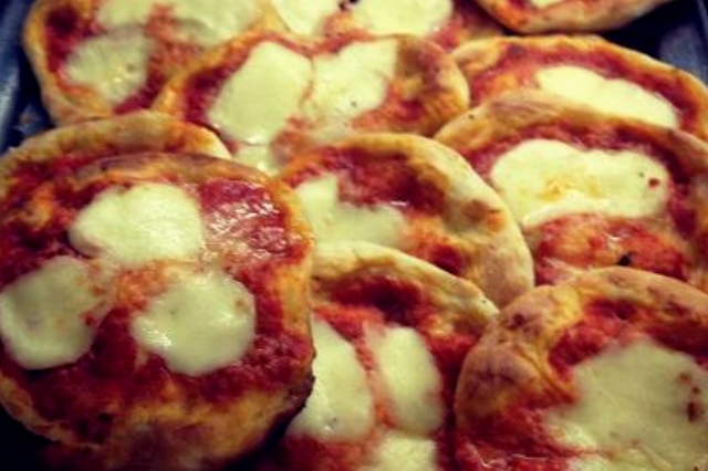 3 locali storici di napoli dove mangiare bene