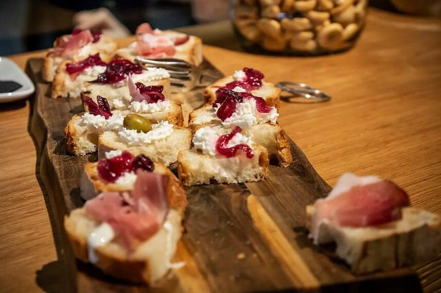 mad bread verona