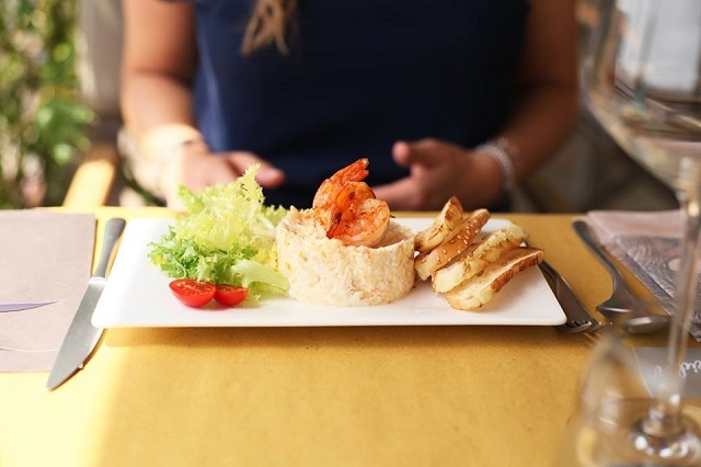 quisitapas https://www.facebook.com/westinexcelsiorflorence/photos/a.88070160919.85440.87735495919/10153786051075920/?type=3