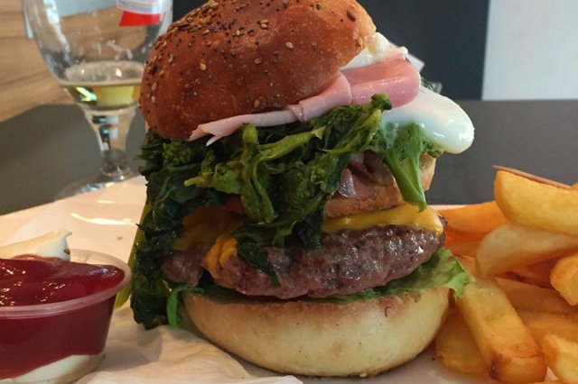the prima sciarada milano hamburger