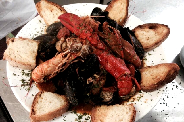 trattoria sora maria civitavecchia porto centro storico roma litorale migliori ristoranti sul mare di roma pesce fresco