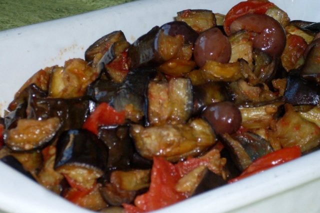 8 trattorie di cucina tipica napoletana dove mangiare con meno di 15 euro