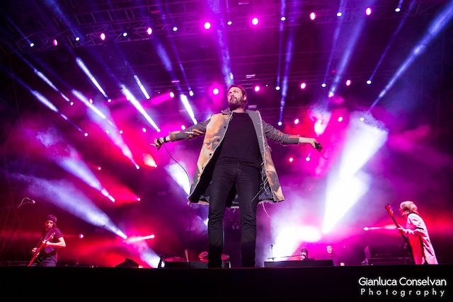 kasabian