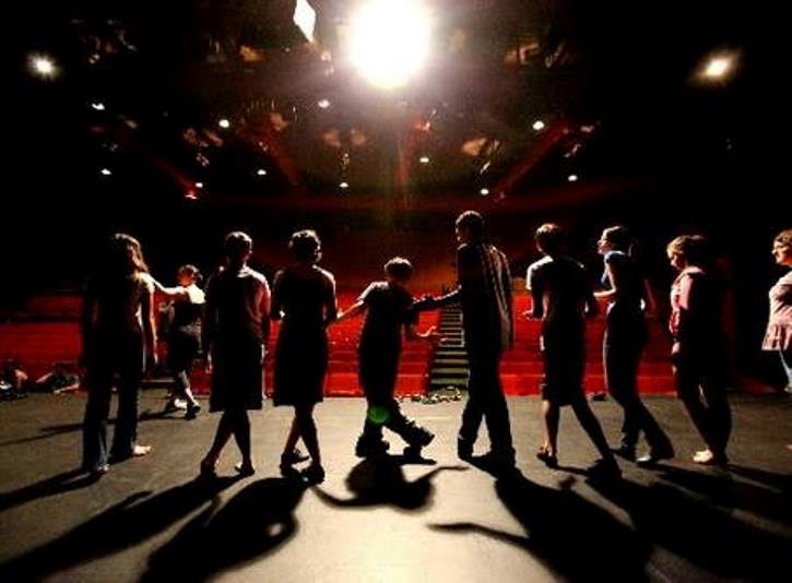 teatro abeliano bari https://www.facebook.com/teatri-di-bari-131105216909310/timeline/