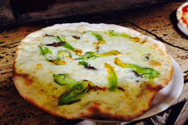 ristorante pizzeria al biondo tevere ostiense roma terrazzo pasolini pizza romana fritti classifica migliori 10 pizze basse romane