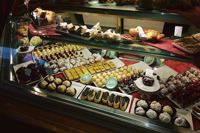 caffè libertà https://www.facebook.com/caffelibertafirenze/photos/a.826073007467998.1073741826.134331349975504/1011689422239688/?type=3&theater