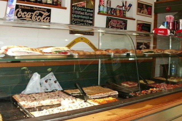 la focaccia, napoli