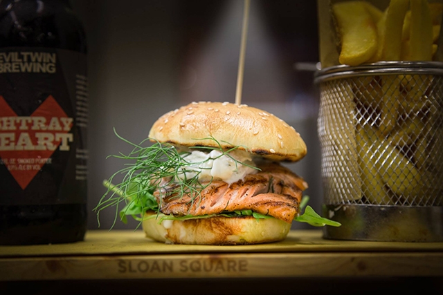 hamburger sloan square birra milano