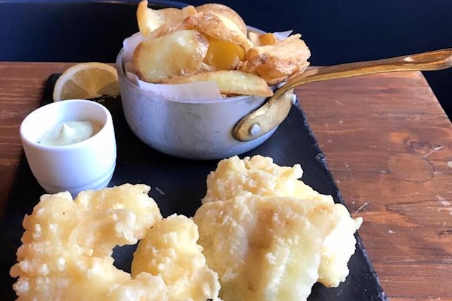fishbar de milan fish and chips milano