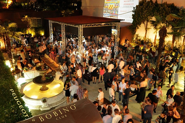 bobino milano milf