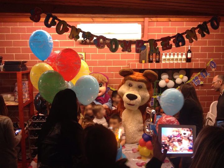 pizzaland ludoteca bari https://www.facebook.com/pizzaland-bari-815151021909697/timeline