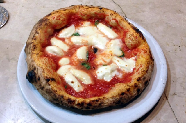 pizza cornicione ripieno veneto