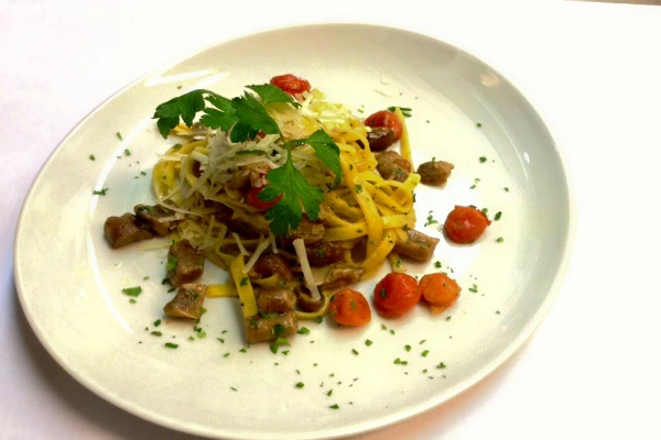 ristorante mucca pazza roma monteverde ristoranti per famiglie bambini area giochi menù kids animazione ti consiglio 5 ristoranti per famiglie a roma
