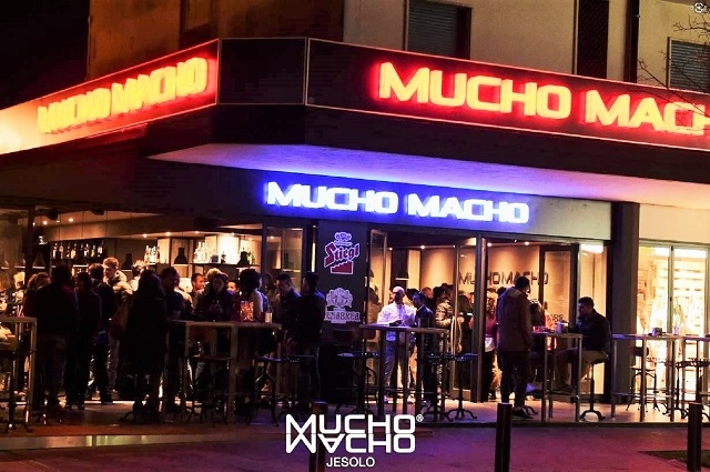mucho macho