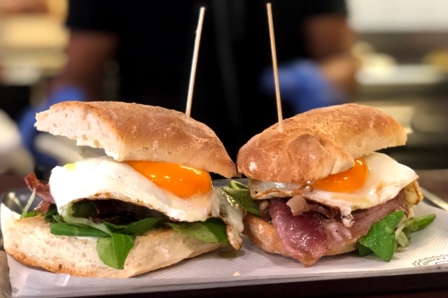 fonzie's the burger house ristoranti dove andare a cena metropolitana piazza bologna roma kosher