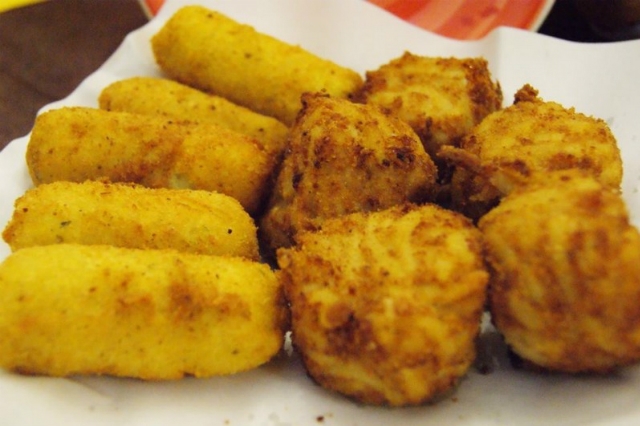 scopri dove mangiare le frittatine più buone di napoli