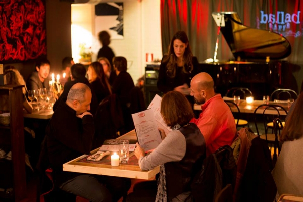 ballad cafè san lorenzo mura aureliane musica dal vivo jazz musica classica bistrot colazioni aperitivo pranzo cena dopo cena cocktail birre artigianali nuove aperture novembre 2016 roma