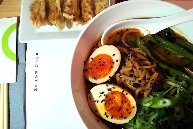 koto ramen firenze
https://www.facebook.com/kotoramenfirenze/photos/a.1045703288814413.1073741828.1044826032235472/1887128458005221/?type=3&theater