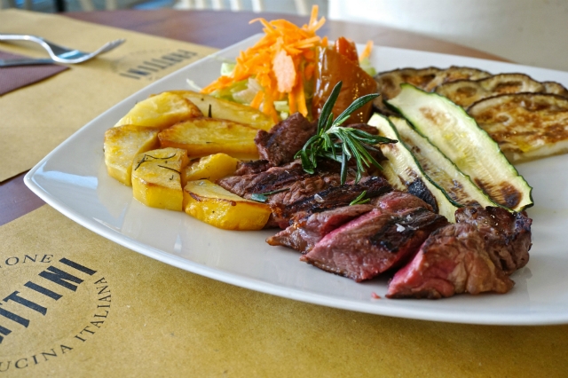 ciclostazione frattini roma ristorante portuense cena aziendale natale roma tagliata di carne
