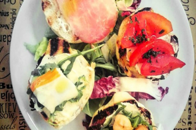 bistro lucarelli
