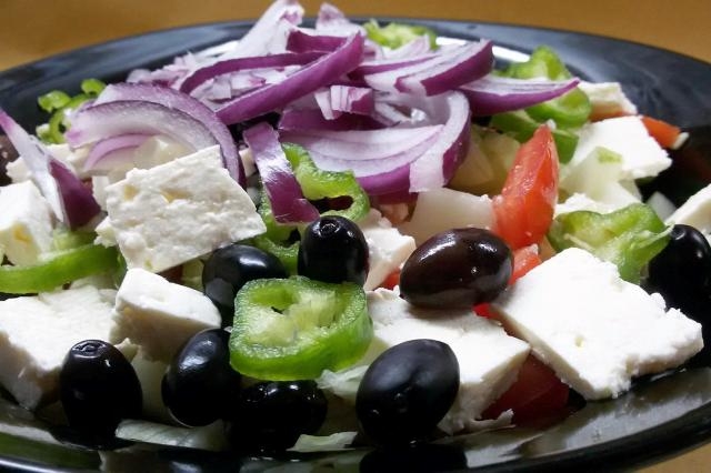 salade grecque bistrot flambeaux