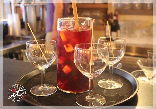 italian tapas firenze
https://www.facebook.com/italiantapasristobar/photos/a.1698378897138417.1073741840.1501868413456134/1699929043650069/?type=3&theater