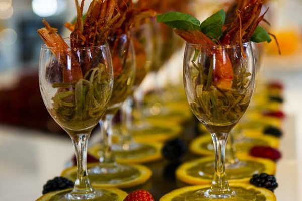 mo' mo' republic portuense aperitivo anni 30 giardino fashion buffet alla moda cocktail bar happy hour guida ai migliori aperitivi di roma quartiere per quartiere