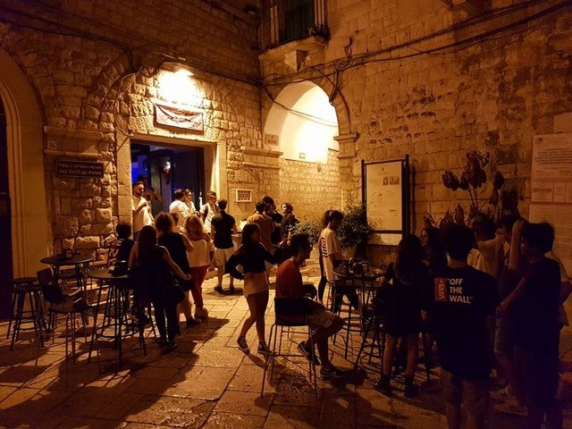 badaboom karaoke giovinazzo giovedì puglia cocktail