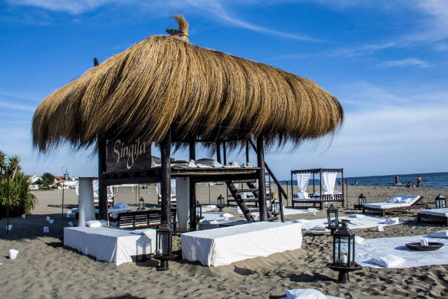 aperitivo spiaggia roma
