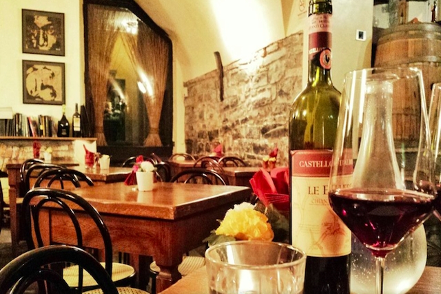 divino wine bar como enoteca