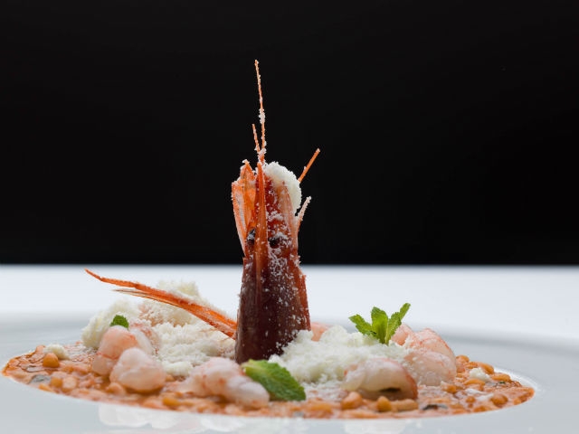 ristorante top esclusivo chic umami andria barletta bat foto da facebook https://www.facebook.com/umamiristorante/photos/a.1375793855968495.1073741824.1375793789301835/1701804673367410/?type=3&theater