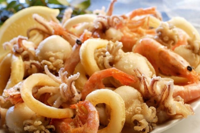 taverne di cucina napoletana, malafemmena, pesce fritto
