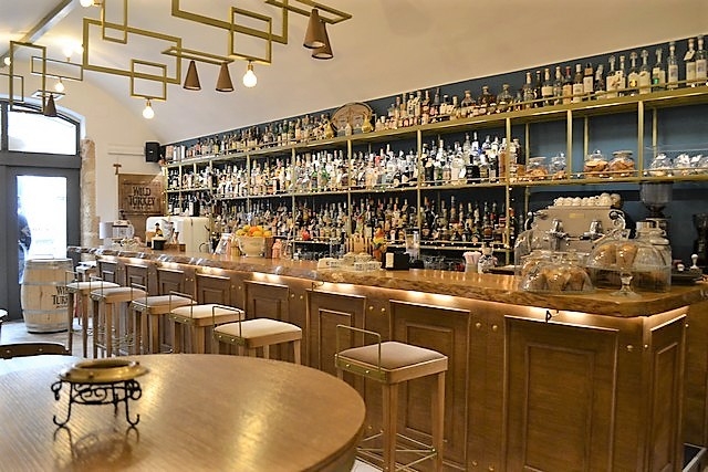 cocktail bar american bar bisceglie contrabar happy hour aperitivo