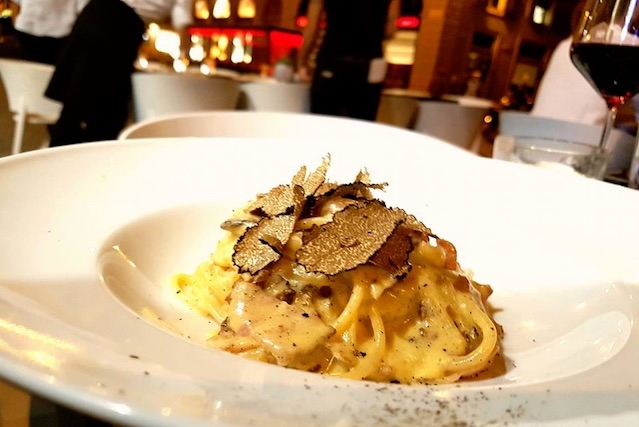 fashion foodballer firenze
https://www.facebook.com/fashionfoodballer/photos/a.1045597498847346.1073741829.982638901809873/1719926154747807/?type=3&theater