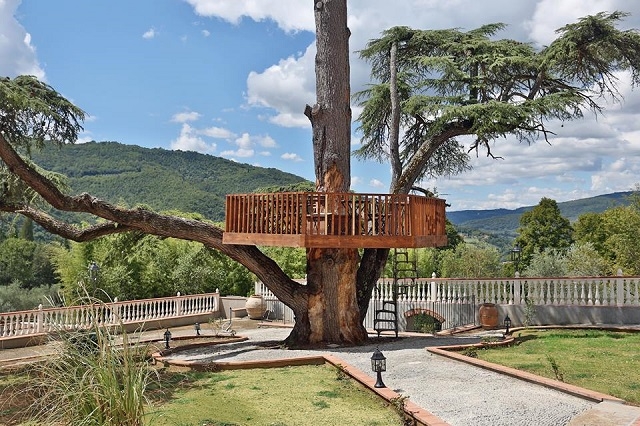villa d'arte agriresort https://www.facebook.com/villadarteagriresort/photos/a.881724145269094.1073741833.823522161089293/881724448602397/?type=3&theater