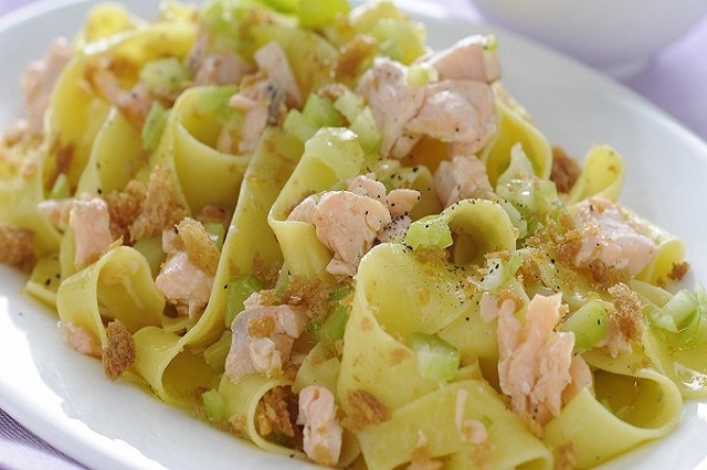 pappardelle al salmone