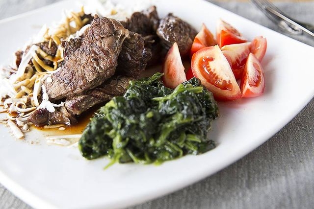 dama d'angiò noci carne puglia