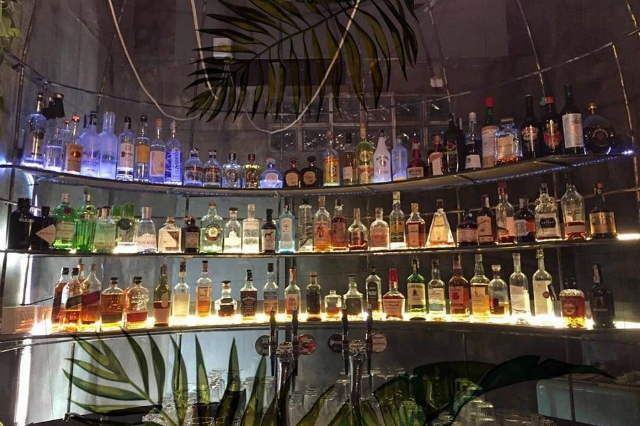 la scimmia cocktail experience i migliori cocktail bar di san giovanni roma alberone tiki bar miscelazione mixologia